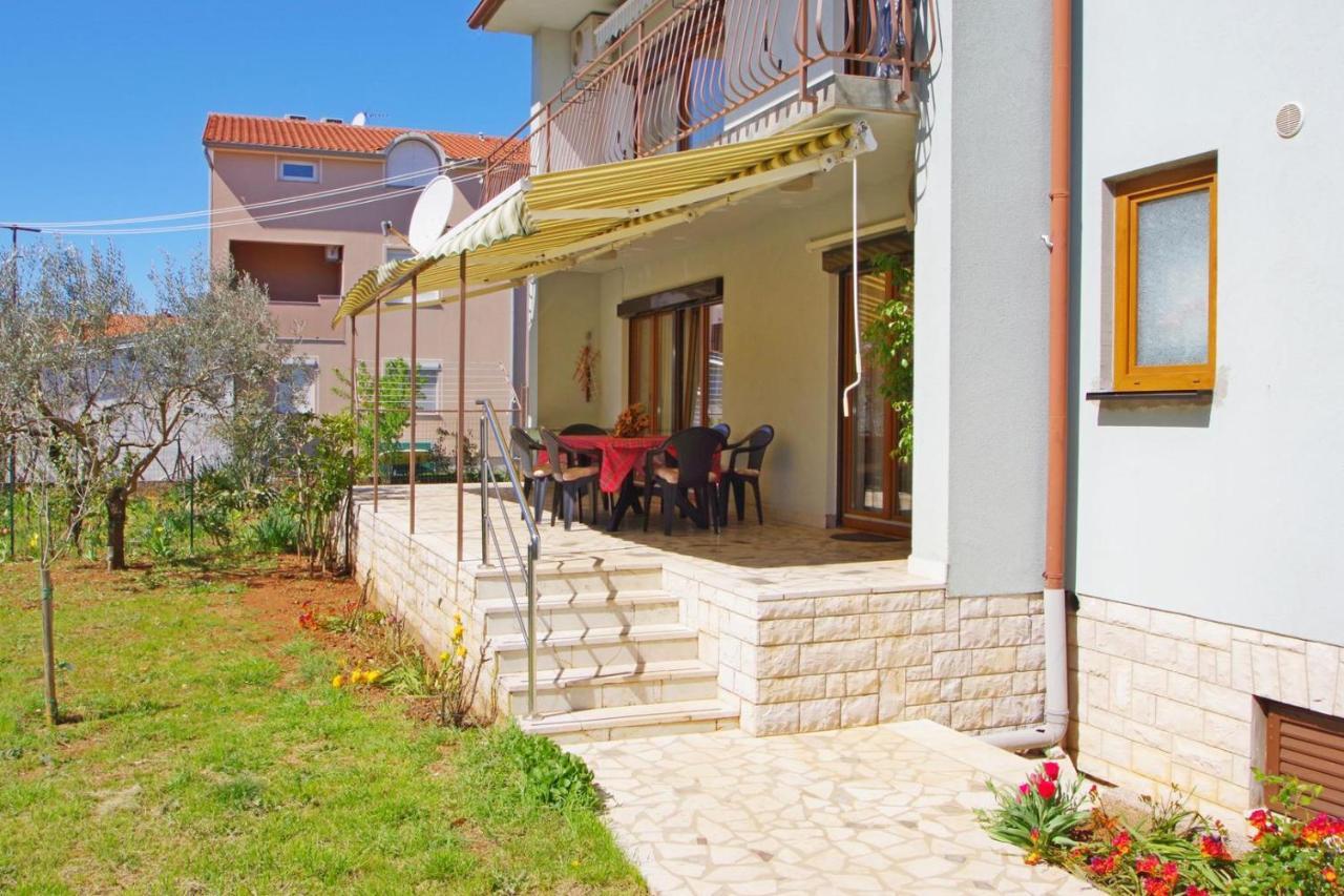 Apartment Ana Пула Екстер'єр фото